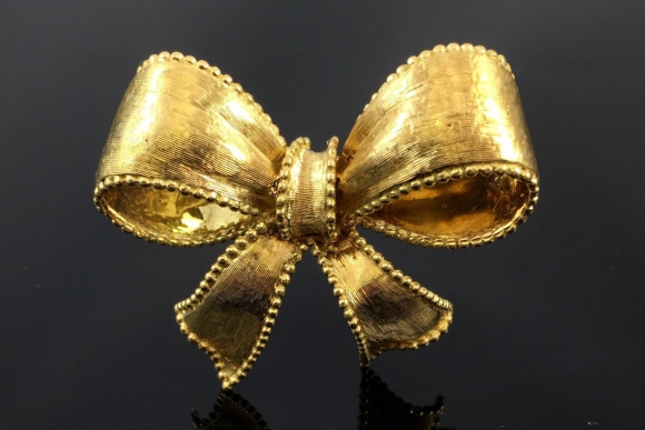 Tiffany & Co 18K Gold Bow Brooch - Vintage 1980s Italy