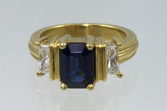 18K Gold Emerald Cut Sapphire Three Stone Ring - Vintage 1990s