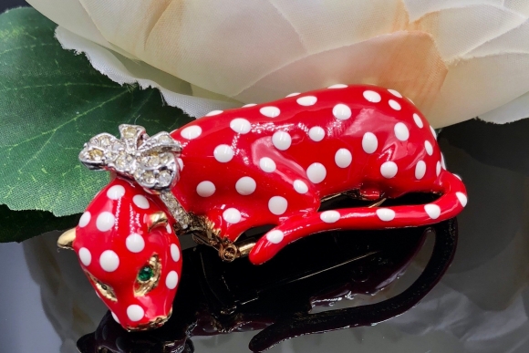 KJL Red White Polka Dot Leopard Fur Clip Brooch