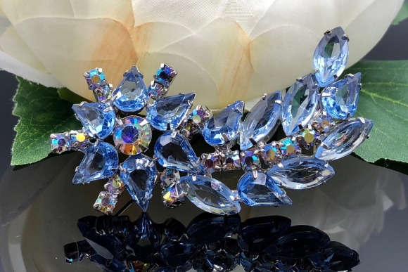 Blue Rhinestone Rhinestone Comet Brooch