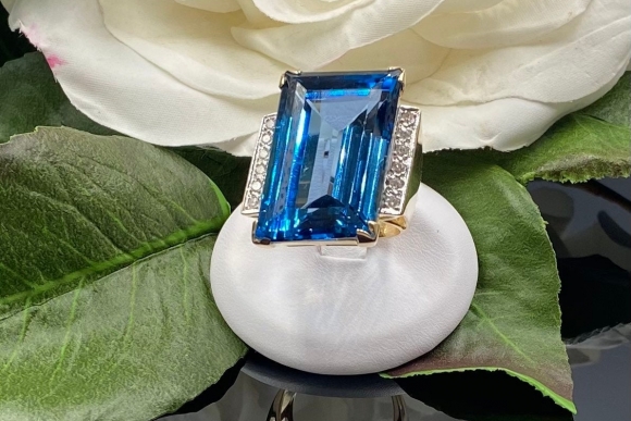 14K Gold London Blue Topaz Diamond Statement Ring 