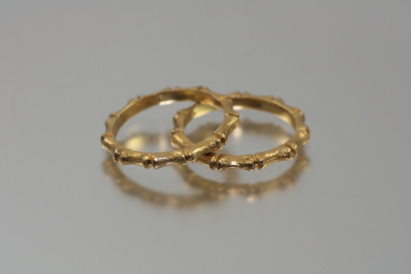 One Pair of 18K Yellow Gold Bamboo Guard Rings