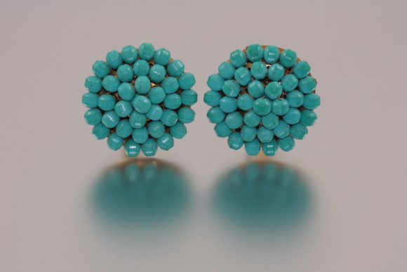 Vogue Turquoise Bead Earrings