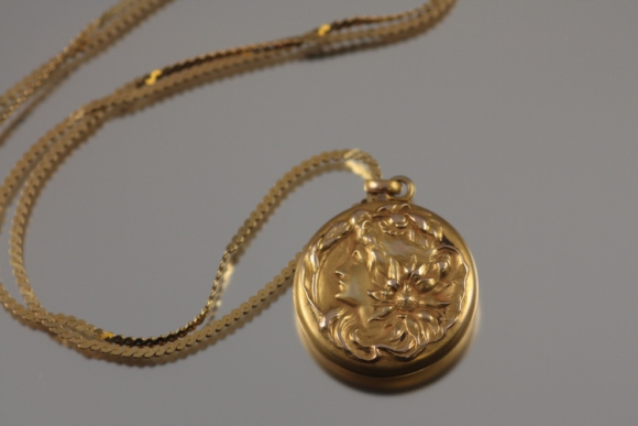 Antique Art Nouveau Locket Necklace