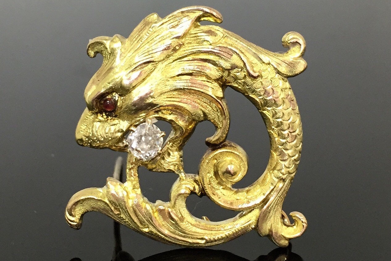Victorian 14K Yellow Gold Merlion Lapel Watch Brooch Pin 1870