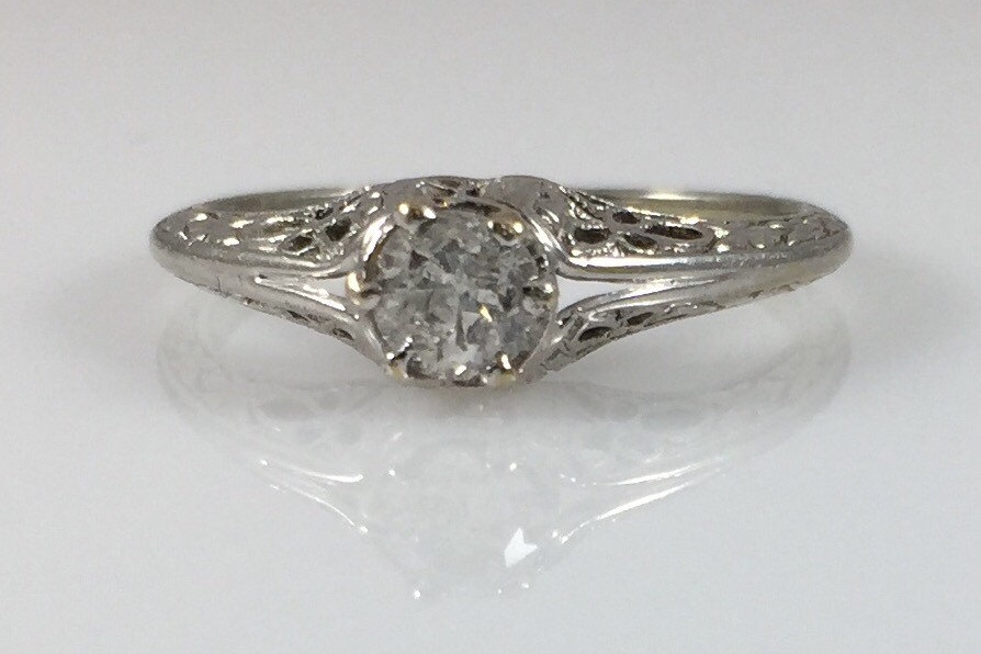 18K Art Deco Filigree .25Ct Diamond Engagement Ring - Vintage 1920s ...